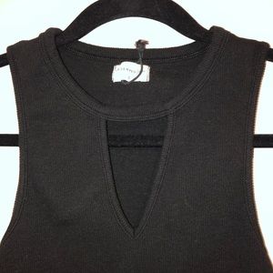 black ribbed midi dress